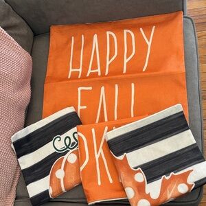 Set of 4 Fall Pillow Covers.  20x20
